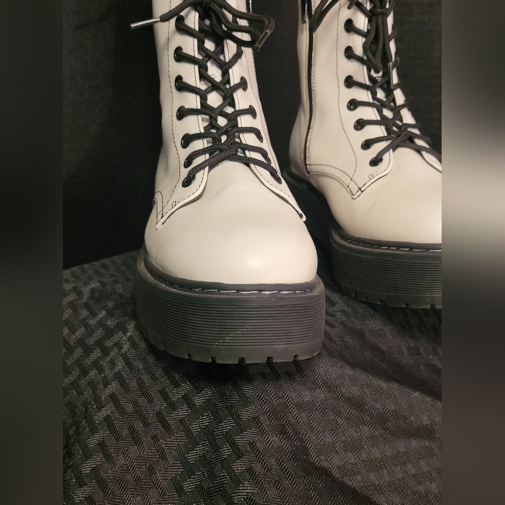 White Platform Combat Boot - Picture 3 of 7